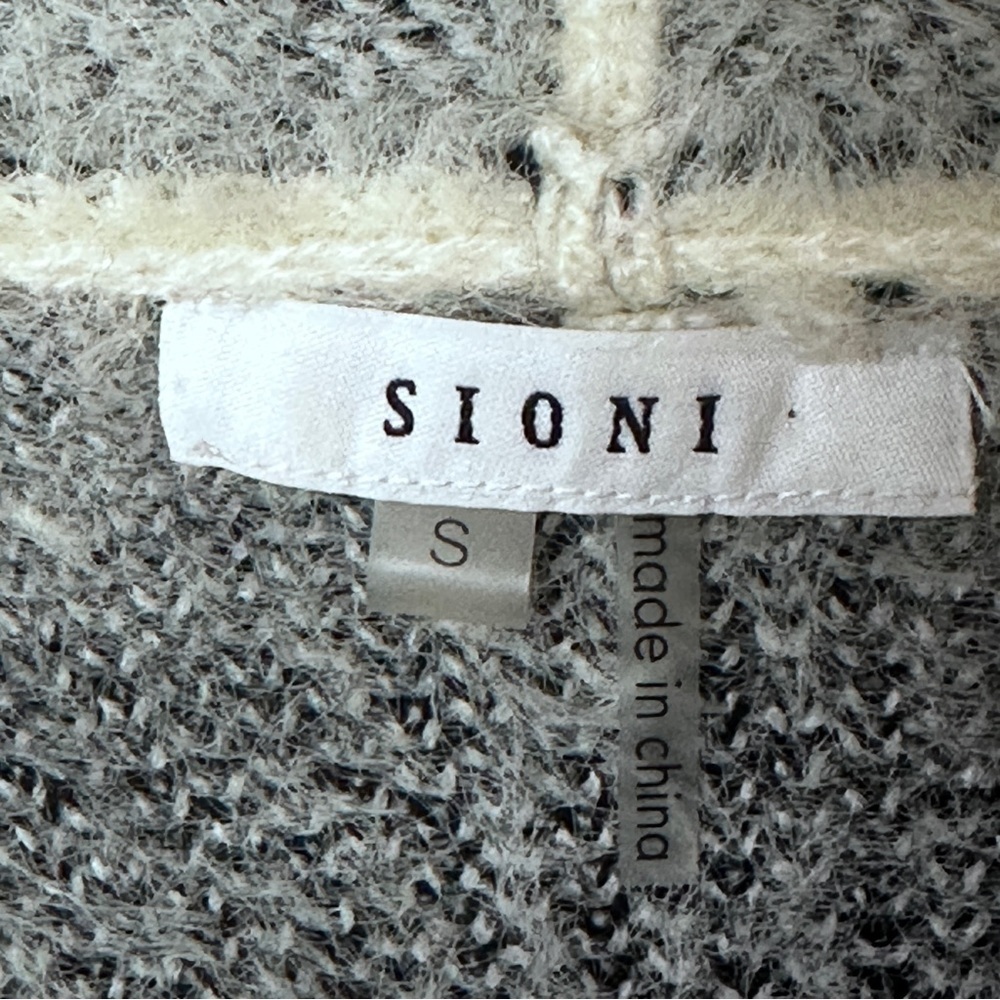 Sioni cream and black chevron extra long super soft ( angora feel ) cardigan, S - Picture 2 of 12